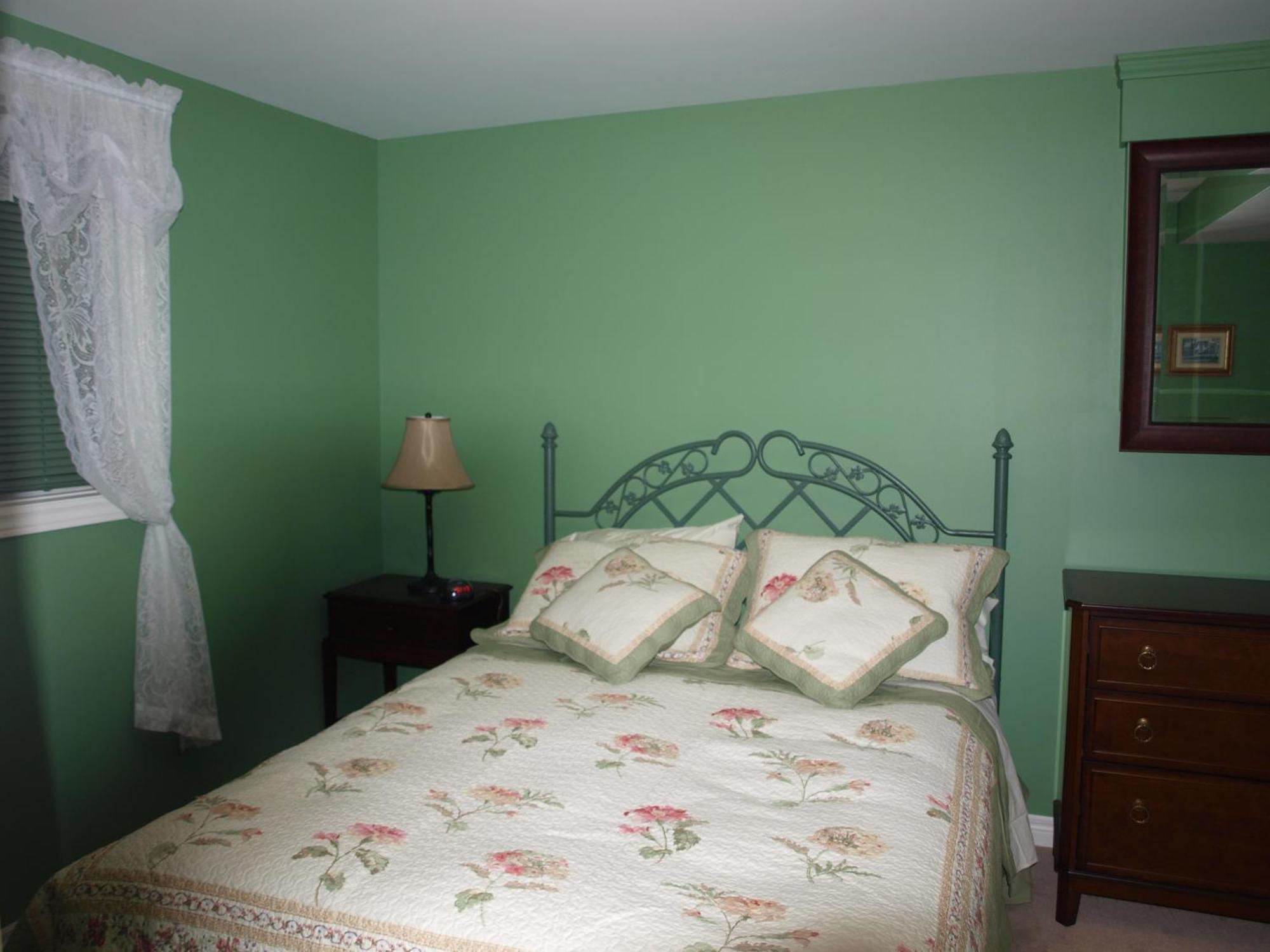 Bed and Breakfast A Li'L Bit Of Eden Niagara-on-the-Lake Pokoj fotografie
